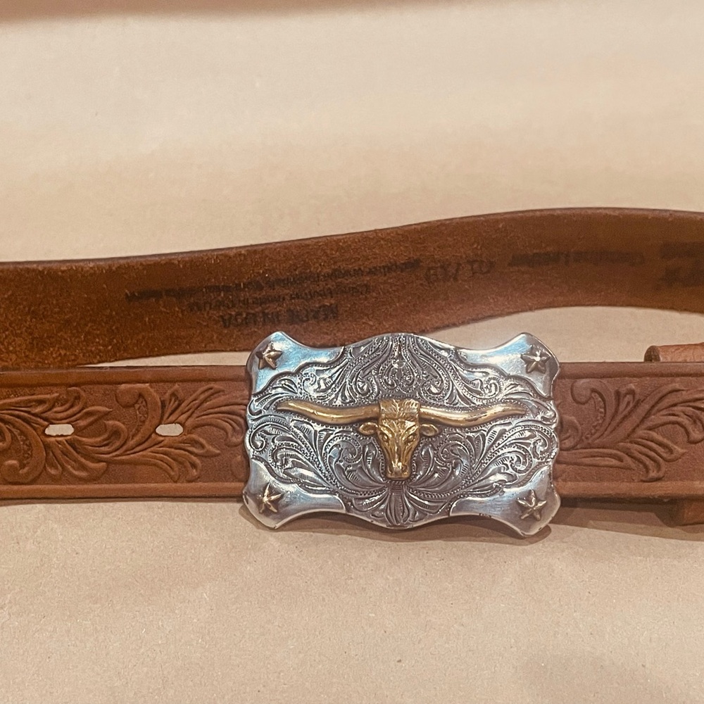 Tony Lama boys  Brown Leather Belt with Silver and Gold Buckle size 28